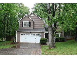 1060 Taylor Oaks Dr, Roswell, GA 30076-1164