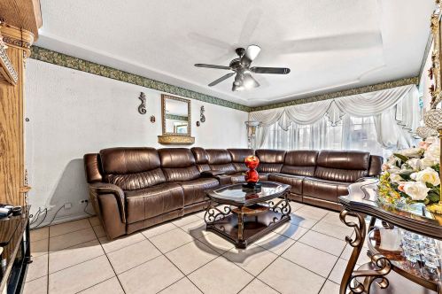 16508 Emerald Ave, Dixmoor, IL