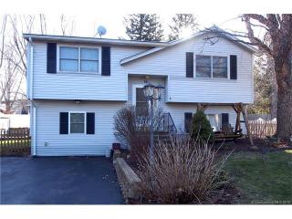 15 Eagle Ct, Meriden CT  06450-7063 exterior