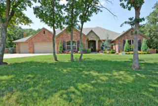 1551 Red River Cir, Edmond, OK 73025-2556
