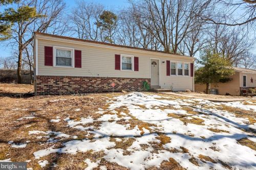 82 Roosevelt Ave, Erial, NJ 08081-9641