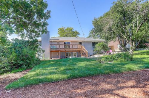 8065 63rd Ave, Arvada CO  80004-3411 exterior