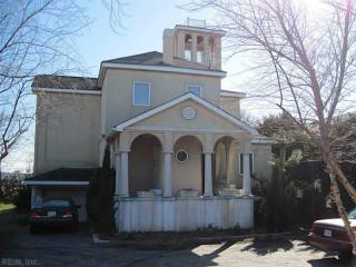1321 Bayville St, Norfolk, VA 23503-1003