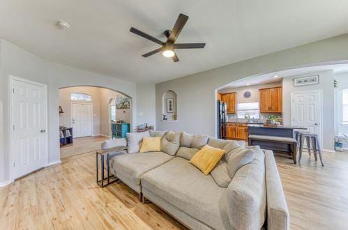 4925 Galley Cir, Fort Worth TX  76135-7016 exterior