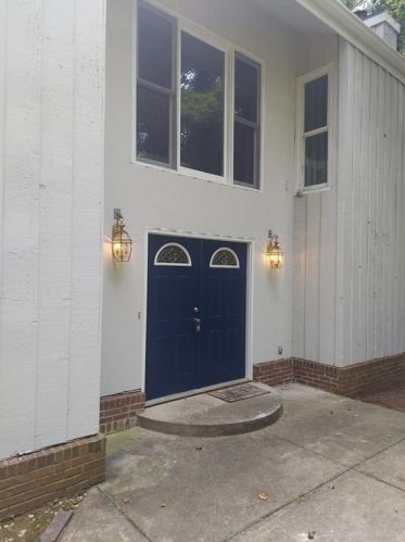 5067 Golfbrook Dr, Stone Mountain, GA 30088-2809