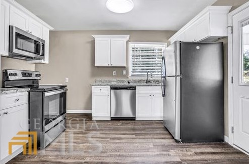 3730 Hill Acres Rd, Atlanta GA  30331-4817 exterior