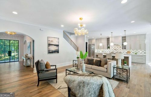 2731 Arden Rd, Atlanta GA  30305-1913 exterior