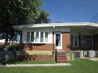 600 Essex Ave, Baltimore MD  21221-4720 exterior