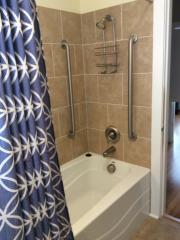 2531 7th Ave, Seattle WA  98119-2514 exterior