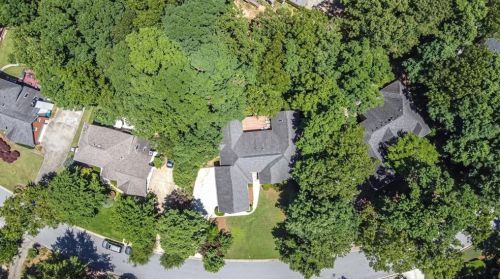 920 Forest Overlook Trl, Atlanta GA  30331-8307 exterior