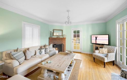 1149 Cordova Ave, Glendale CA  91206-2115 exterior