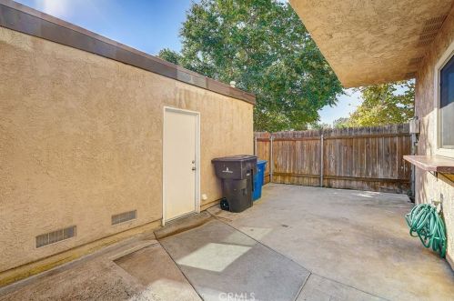 3541 Polk St, Riverside CA  92505-1915 exterior