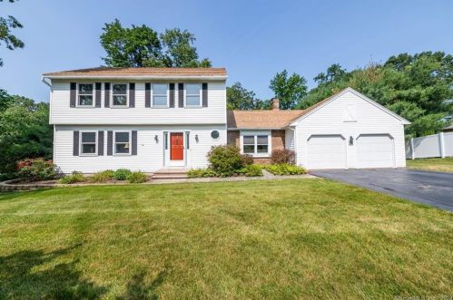 53 Twin Oak Farm Rd, Wallingford, CT 06492-5339