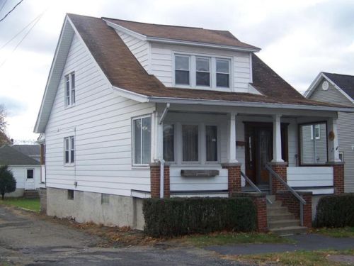 738 Birch St, Scranton PA  18505-1914 exterior
