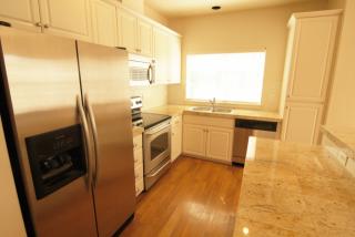 652 Adwick Dr, Beaverton OR  97006-9203 exterior