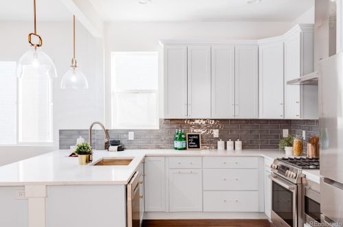 115 Emerson St, Denver CO  80210-1619 exterior