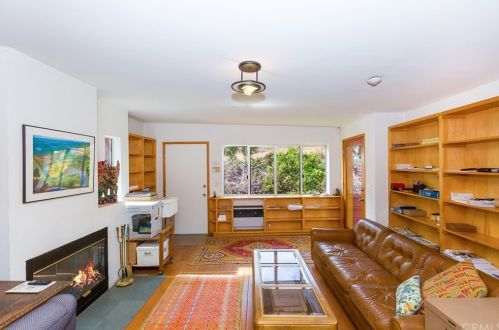 2025 Mt Vernon Ave, Riverside CA  92507-2528 exterior