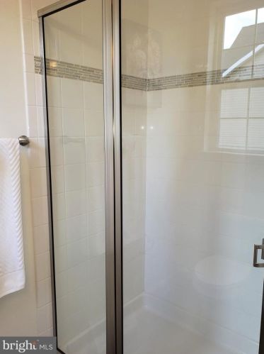 202 Stonewicke Dr, Hanover, PA 17331