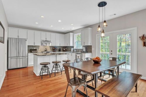 1033 Alexander Run Pass, Buford GA  30518-5560 exterior