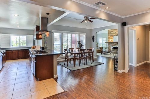 2019 Chilton Dr, Glendale CA  91201-1169 exterior