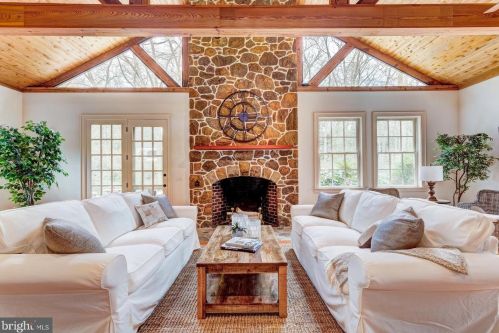 651 Hendler Rd, Severna Park, MD 21146-3617