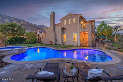 2634 Castlewood Ln, Simi Valley, CA 93065-0206