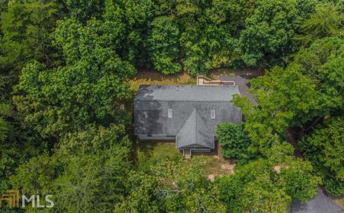 35 Muscogee Dr, Ellijay, GA 30540-1261