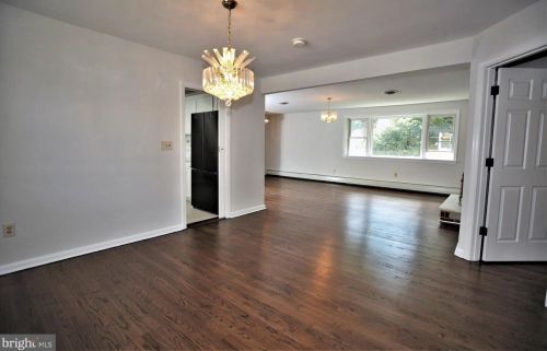 24 Hillside Rd, Princeton NJ  08540-3436 exterior