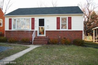 210 Lake Rd, Riviera Beach, MD 21122-3117