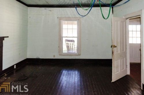 890 Broad St, Commerce, GA 30529-2909