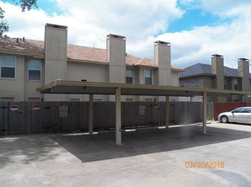 7508 Chapin Rd, Fort Worth TX  76116-7787 exterior