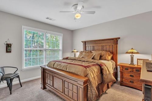 1033 Alexander Run Pass, Buford GA  30518-5560 exterior