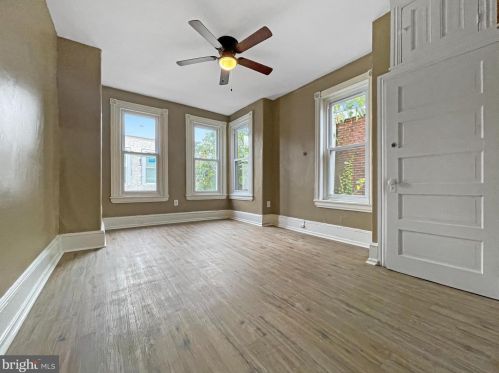 2461 20 St, Philadelphia PA 19132-3723 exterior