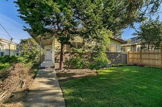 4100 32 Ave, Seattle WA  98126-2661 exterior