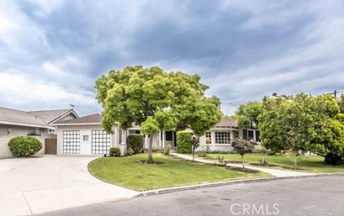 239 Evelyn Dr, Anaheim, CA 92805-3422