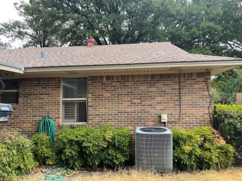 1225 Patricia Ln, Garland TX 75042-8043 exterior