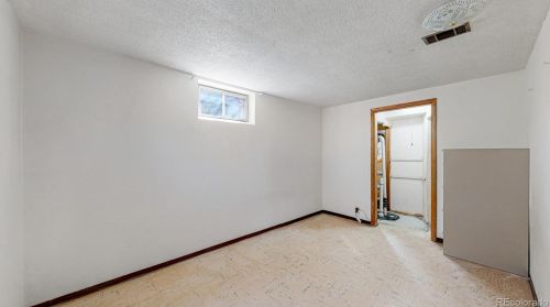 6555 3rd Ave, Denver CO  80226-1723 exterior