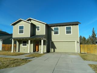 21366 Pecoraro Loop, Bend, OR 97701-1589