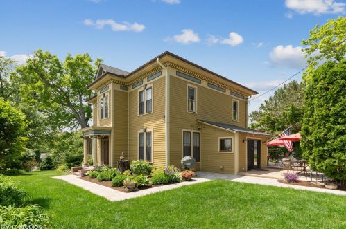 427 Buell Ave, Joliet, IL 60435-7001