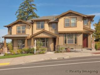 11960 Horizon Blvd, Beaverton OR  97007-9469 exterior