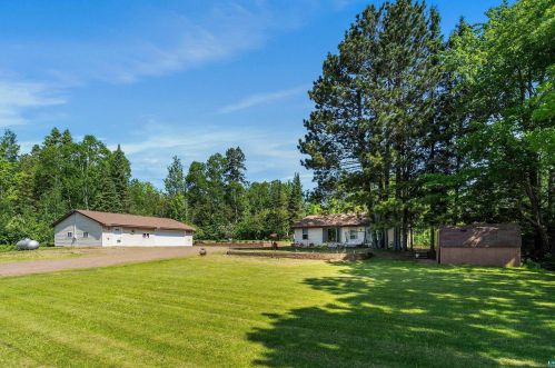1585 Stone Lake Bridge Rd, Fairbanks, MN 55602-8033