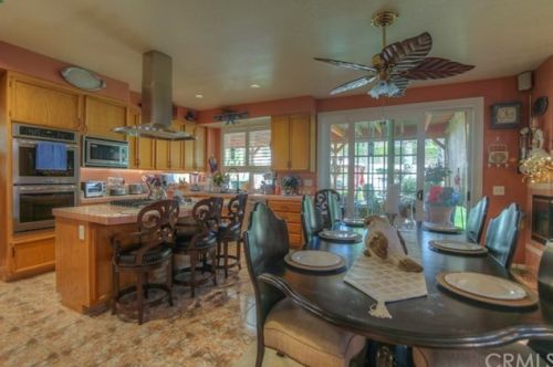 16122 Ponderosa Ln, Riverside CA  92504-6155 exterior