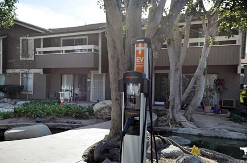 117 Streamwood, Irvine CA  92620-1946 exterior