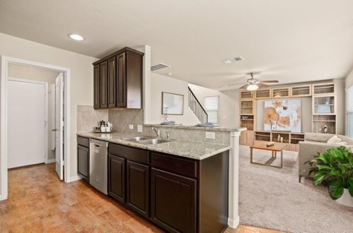 12402 Walter Vaughn Dr, Webberville TX 78653-4687 exterior