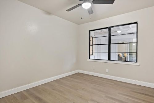 4801 Selkirk Dr, Fort Worth TX  76109-5043 exterior