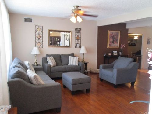 451 Cornell Dr, Rialto, CA 92376-5120