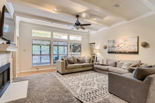 104 Calypso Dr, Austin TX  78734-5179 exterior
