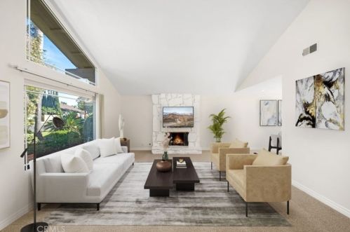 2510 Whidby Ln, Anaheim, CA 92806-5021