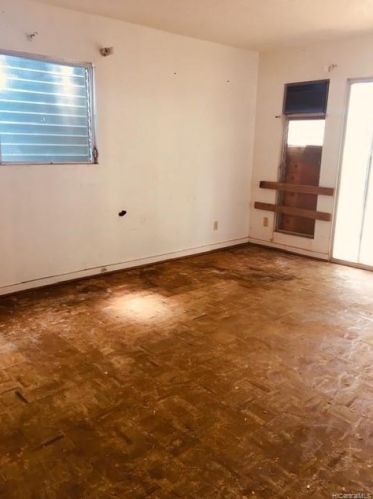 1102 19th Ave, Honolulu HI  96816-4609 exterior