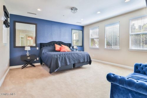 3961 Eagle Flight Dr, Simi Valley CA  93065-0222 exterior